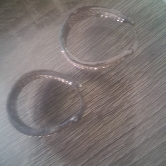 Silver Rhinestone Ring - Picture 2 of 3